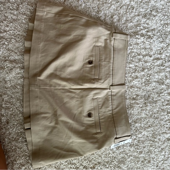 Aritzia rider skirt in beige size 6 - Picture 4 of 8